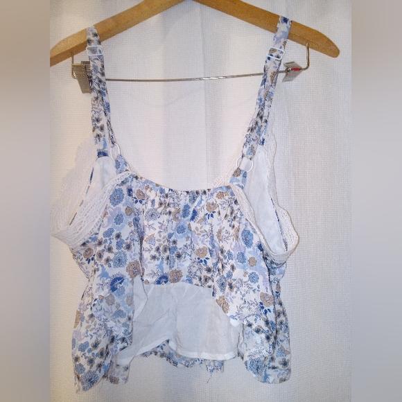 ALYA  TOP - Picture 4 of 4